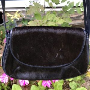 PONY AND LEATHER TRENDY BAG..